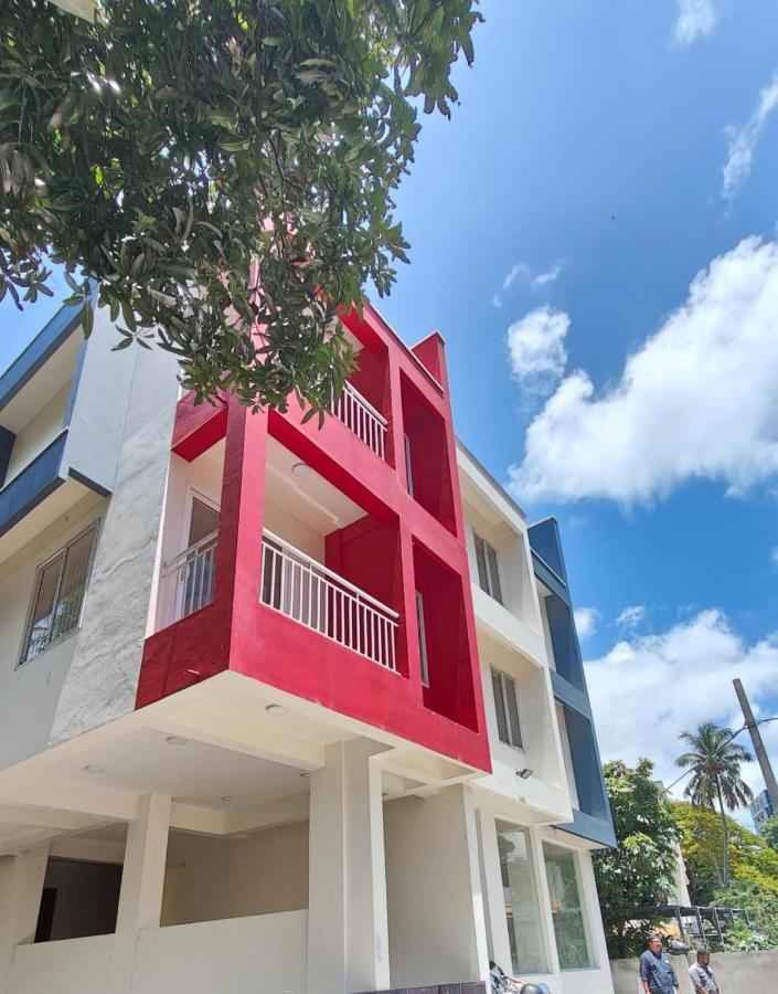 Hobiz Serviced Apartments Chalakuzhy Nr Medical College Trivandrum Thiruvananthapuram Exterior photo
